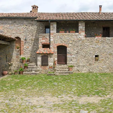 Colli Di Travale Gospodarstwo agroturystyczne *